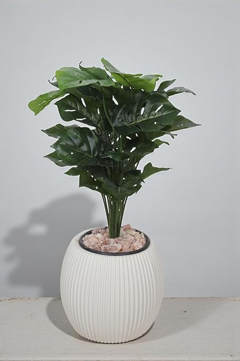 Artificial Pothos Plant for Decoration 110cm - 24 Branches - Realistic Indoor Artificial Plant with Plastic Pot, Decorative Pebbles and Green Leaves - Home and Office Decor