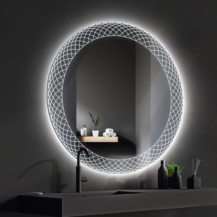Decorative mirror, 70cm diameter