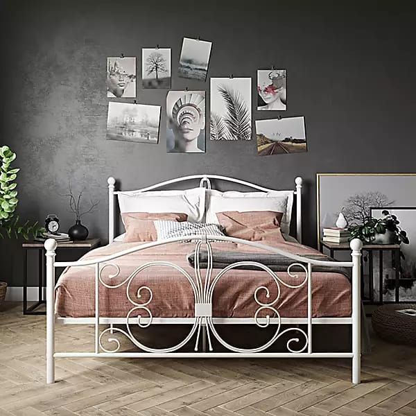 Metal bed 150