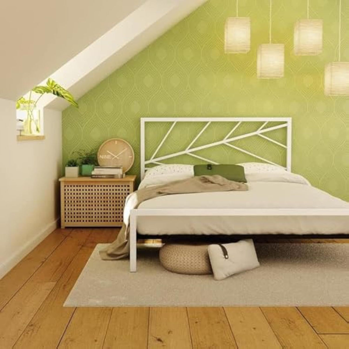 سرير معدن أبيض بظهر هندسي من LION HOME